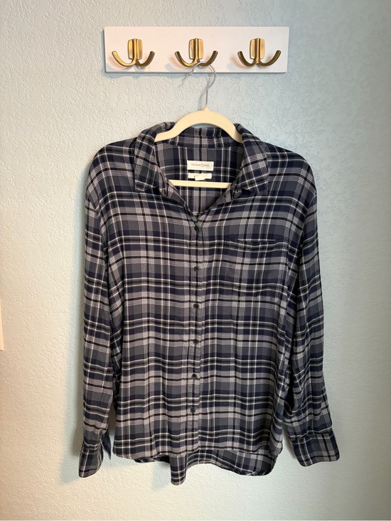 Treasure & Bond Tops - Treasure and Bond Plaid Women Button-Up Shirt